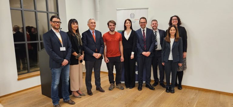 bf4285a0-0ca1-4dc8-9175-637b113de06f